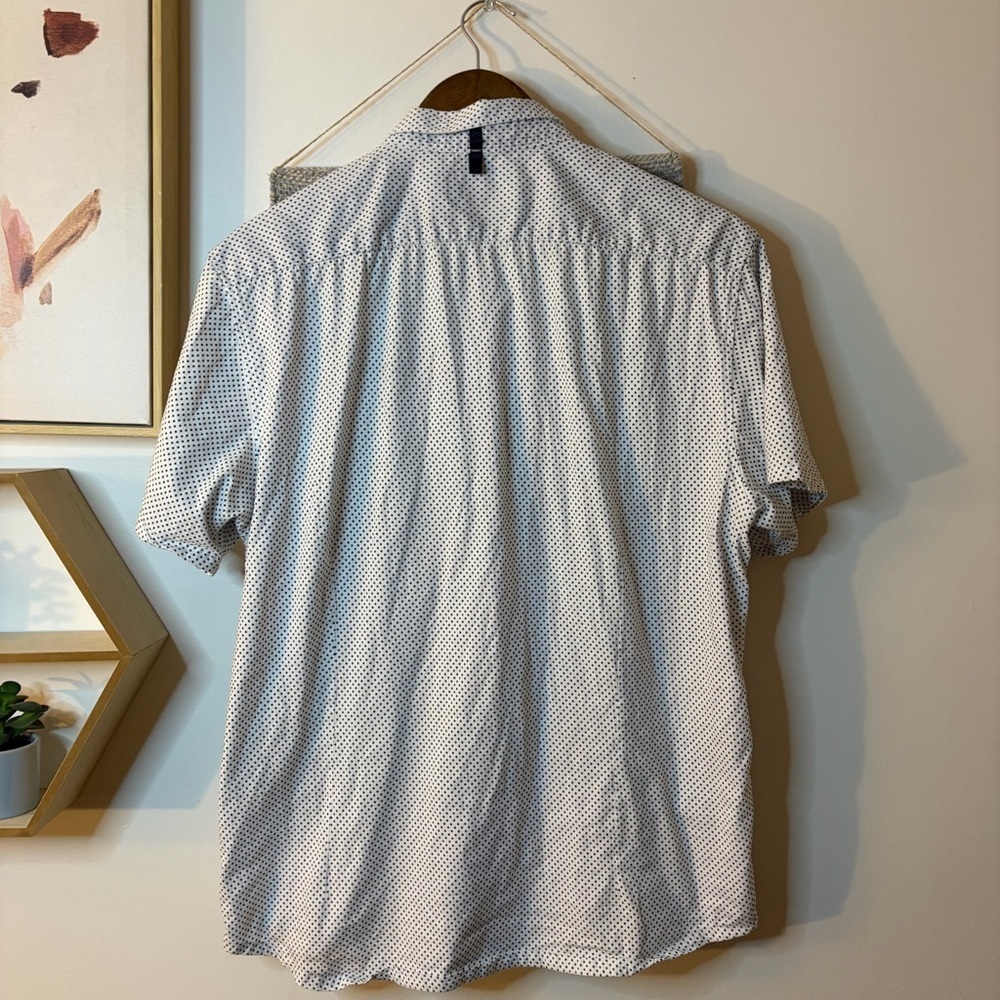 WRK Button Front Top Men’s XL - Picture 2 of 6